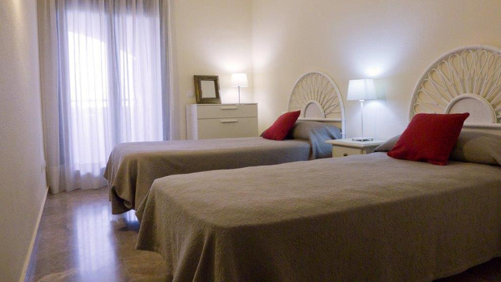 Los Naranjos Mar. Marbella Kültér fotó